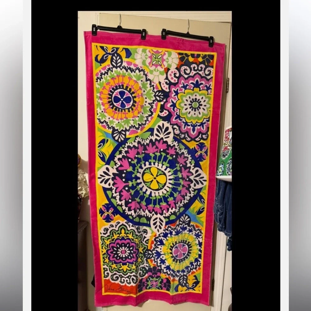 NWT Vera Bradley Rio Beach Towel Retired 66” X 33”